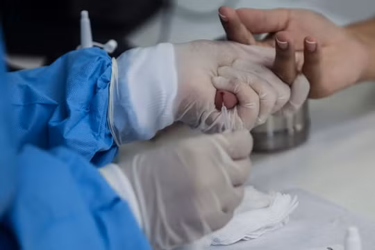 Israel có bước đột phá trong điều trị virus SARS-CoV-2
