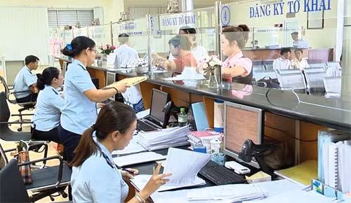 Thu ngân sách nhà nước "ảm đạm" vì Covid-19