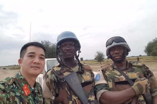Nhà báo Vũ Hùng và chuyến tác nghiệp “để đời” tại Nam Sudan