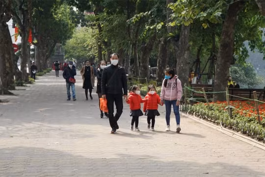 Dự báo thời tiết hôm nay (15/4): Bắc Bộ hửng nắng, Nam Bộ có mưa rào và dông vài nơi