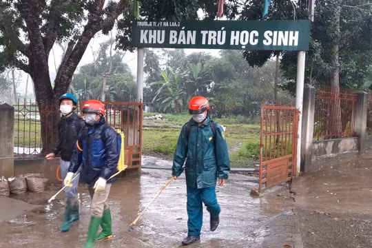 Bộ GD&ĐT hướng dẫn chuẩn bị các điều kiện khi học sinh trở lại trường sau thời gian tạm nghỉ