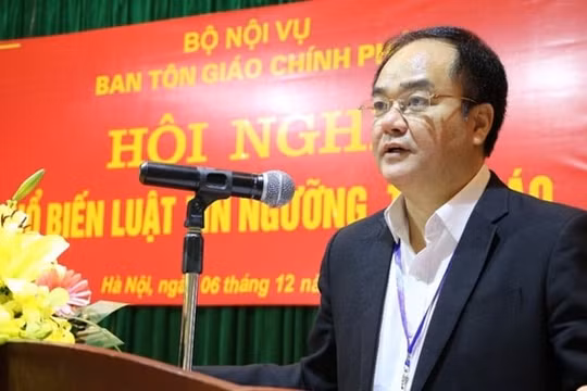 Trưởng ban Tôn giáo Chính phủ giữ chức Thứ trưởng Bộ Nội vụ