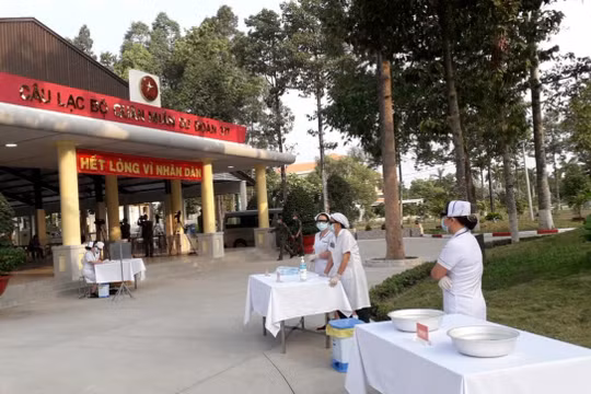 TP.HCM: Bộ Tư lệnh Quân khu 7 diễn tập phòng chống dịch Covid-19