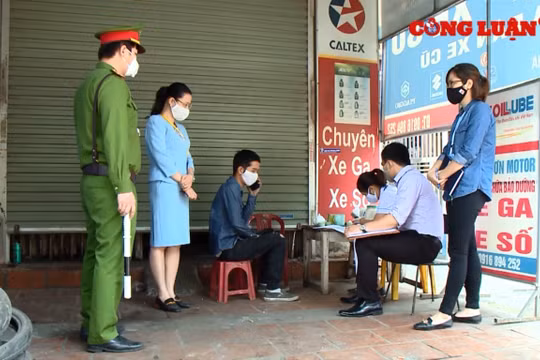 Hà Nội: Xử phạt nhiều hàng quán mở cửa bất chấp lệnh cách ly xã hội