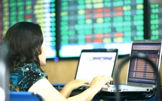 Chứng khoán ngày 27/5: Dòng tiền đang được duy trì ổn định