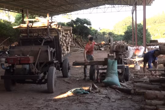 Bắc Giang: Phát triển kinh tế phải gắn liền với quyền và lợi ích của người dân