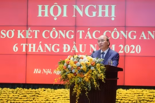 Thủ tướng: Lực lượng CAND bảo vệ tuyệt đối an ninh, an toàn Đại hội Đảng bộ các cấp