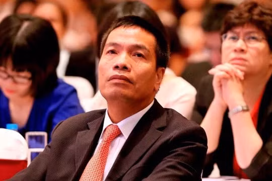 Ông Cao Xuân Ninh từ chức chủ tịch ngân hàng Eximbank