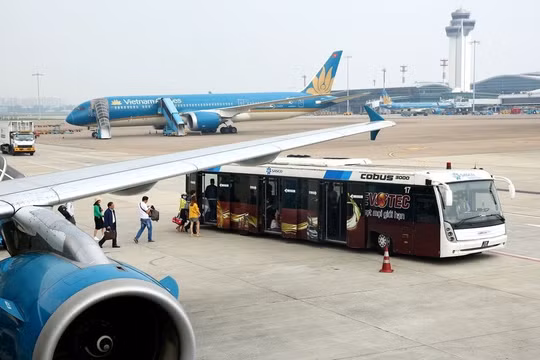 Tìm kiếm hành khách trên hai chuyến bay VN0054 và VN233