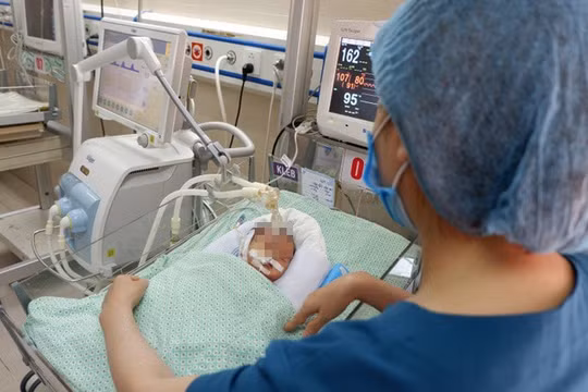 Vụ án cháu bé bị bỏ rơi dưới hố gas: Bản án nào dành cho người đàn bà giết con?