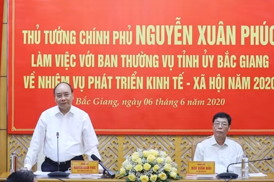 Thủ tướng: Bắc Giang cần phát huy lợi thế lao động trong thời kỳ dân số vàng