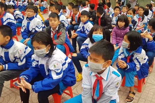 Nghệ An: Học sinh ở 2 huyện được nghỉ học, bậc THCS, THPT toàn tỉnh trở lại trường