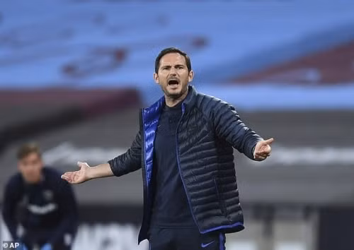 HLV Lampard nguy cơ ‘sa thải’ nếu Chelsea thua MU