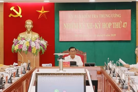 Thời sự 24H ngày 17/8: Kỷ luật 2 Trung tướng và 6 Đại tá liên quan quản lý đất đai