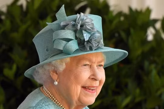 Người dân Anh sẽ trồng cây để đánh dấu 70 năm trị vì của Nữ Hoàng Elizabeth