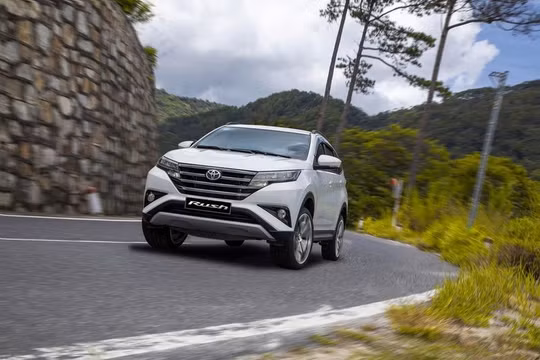 Toyota Rush sẽ bị khai tử vào năm 2021, nhường chỗ cho Yaris Cross