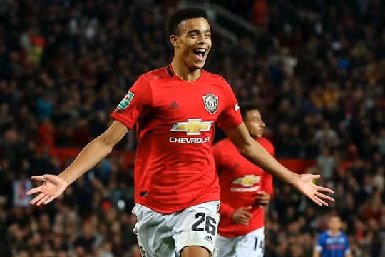 Tiền đạo Mason Greenwood sắp ký hợp đồng với MU