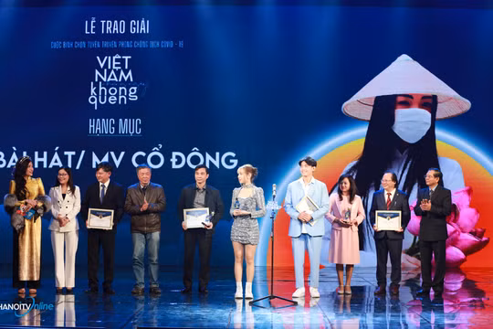Trao giải cuộc bình chọn tuyên truyền phòng, chống dịch Covid-19