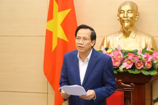 Bộ trưởng Đào Ngọc Dung "giải thích" về sai sót trong việc chi trả tiền hỗ trợ do COVID-19