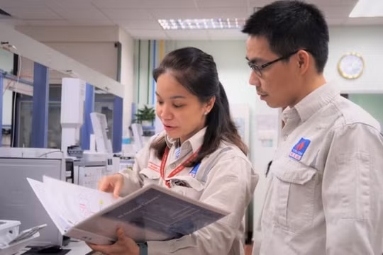 Kỹ sư Trần Thị Khánh Linh - Cánh phụng miệt mài xứ Quảng