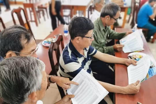Lĩnh vực Bảo hiểm xã hội BHXH tự nguyện, san sẻ gánh nặng với người dân khi tuổi già 