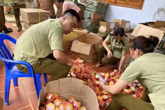 Hà Giang: Phát hiện và tạm giữ gần 20.000 mỹ phẩm không có hoá đơn chứng từ