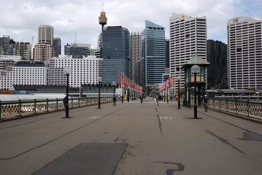 Australia tăng cường các biện pháp giới nghiêm
