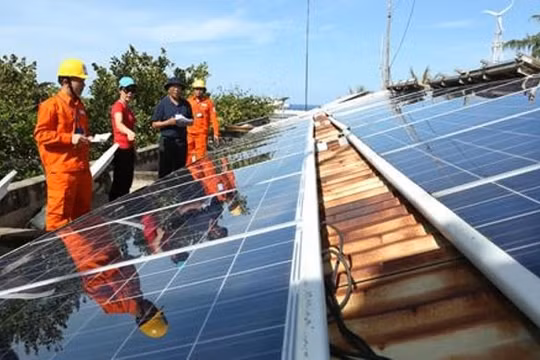 Phát triển điện mặt trời mái nhà khu vực miền Bắc dự kiến vượt 60% kế hoạch
