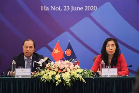 Gắn kết, chủ động thích ứng giúp ASEAN vững vàng ứng phó với COVID-19