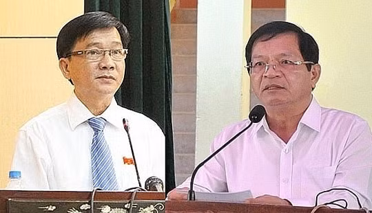 Bí thư và Chủ tịch tỉnh Quảng Ngãi xin thôi giữ chức vụ