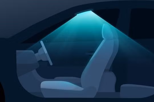Hyundai khử trùng nội thất ôtô bằng cách gắn đèn tia cực tím