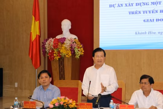 Phó Thủ tướng Trịnh Đình Dũng “thúc” tiến độ 8 dự án thuộc tuyến cao tốc Bắc – Nam