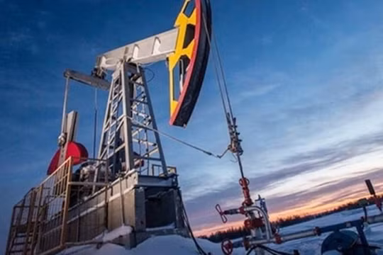Giá xăng dầu hôm nay 1/6: Duy trì đà tăng nhẹ chờ OPEC+ thảo luận