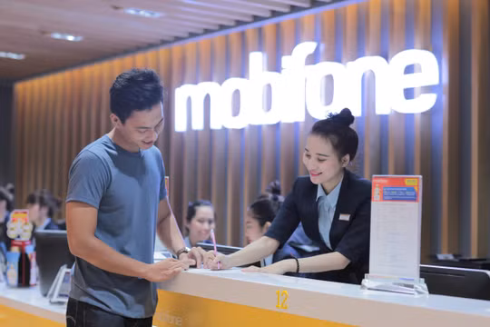 Mobifone “gặt hái” được 5 giải thưởng IBA Stevie Awards