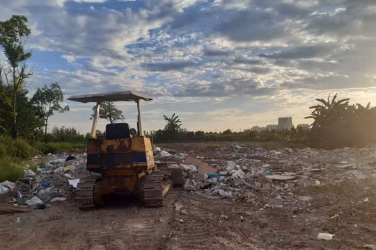 Hà Nội: Cần xử lý nghiêm vi phạm pháp luật về đê điều