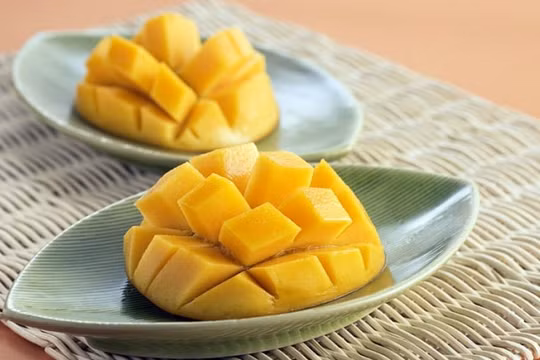 Cảnh báo tác dụng phụ khi ăn quá nhiều xoài