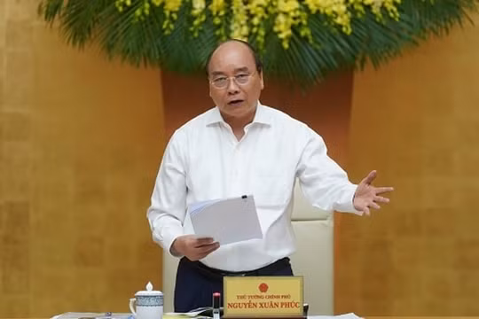 Thủ tướng Nguyễn Xuân Phúc: TP Hồ Chí Minh cần đạt được chỉ tiêu tăng trưởng trên 6%