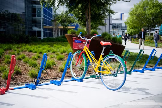 Bao bì sản phẩm của Google sẽ bỏ hoàn toàn vật liệu nhựa vào năm 2025