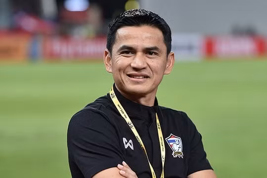 HLV Kiatisak muốn HAGL giành ngôi vương V.League 2021 ngay trong năm đầu dẫn dắt