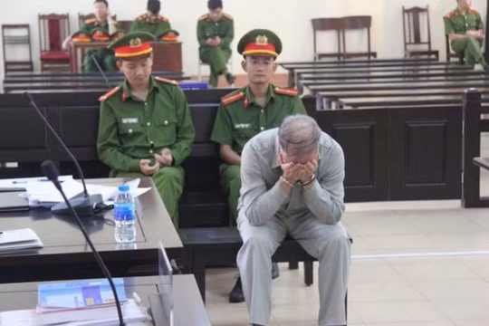 Bác kháng cáo, tuyên y án sơ thẩm vụ hiệu trưởng xâm hại nam sinh