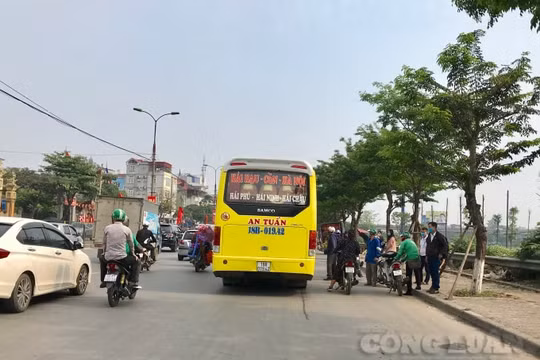 Hà Nội: Vì sao “xe dù”, “bến cóc” vẫn chưa bị xử lý dứt điểm...?