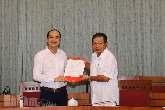 Quyết định bổ nhiệm Giám đốc Đài Phát thanh-Truyền hình tỉnh Hà Nam