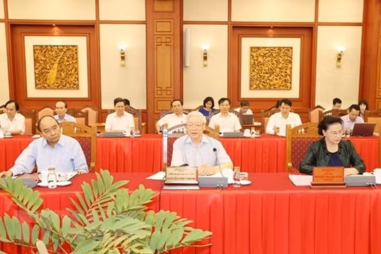 Bộ Chính trị tiếp tục làm việc về chuẩn bị Đại hội các Đảng bộ trực thuộc Trung ương