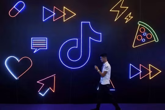 Trump cấm tải TikTok và Wechat từ ngày 20/9