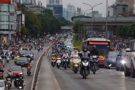 Nới lỏng giãn cách xã hội, Hà Nội nhộn nhịp trở lại