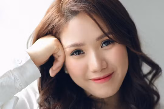 Thùy Chi khiến dân tình la ó giống "chị em song sinh" Bảo Thy