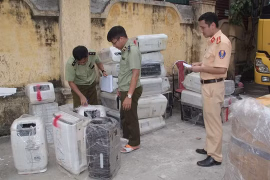 Thanh Hóa: Phát hiện, bắt giữ lô hàng điện tử, điện lạnh không rõ nguồn gốc