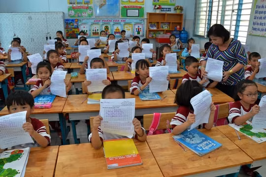Thiếu hàng nghìn giáo viên Tiếng Anh và Tin học cấp tiểu học