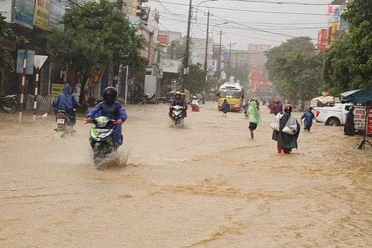 Dự báo thời tiết 10/11: Trung Trung Bộ, Nam Trung Bộ và Tây Nguyên mưa lớn