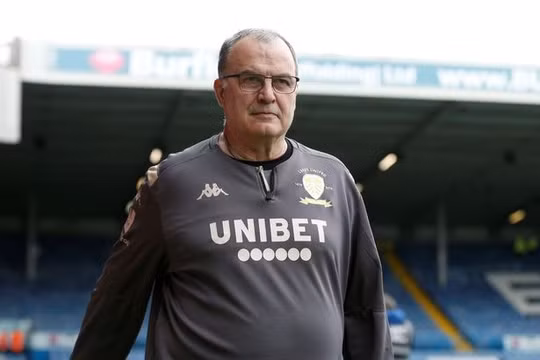 Messi tiến cử Marcelo Bielsa cho "ghế nóng" tại Barca
